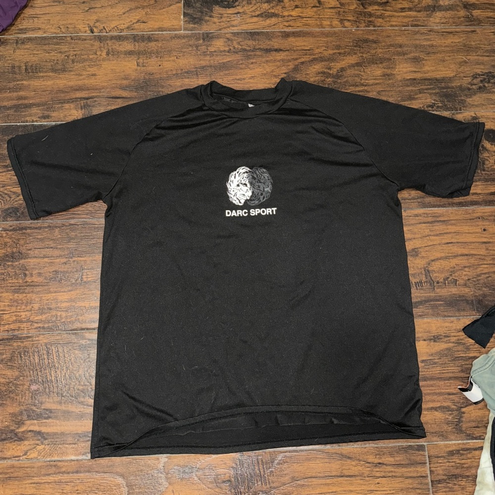 DARC SPORT live or die dry fit tshirt
